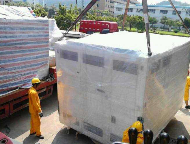 無錫設備吊裝搬運公司：要想控制起重吊裝安全，這八點安全點必須要注意！